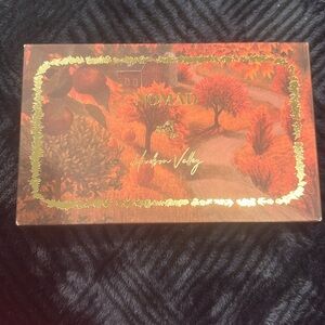 Nomad cosmetics Hudson valley palette
